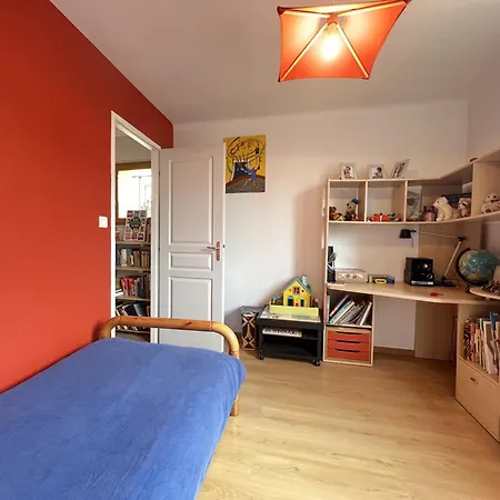 Hébergement de vacances La Douceur - 8p - Maison Familiale Avec Jardin