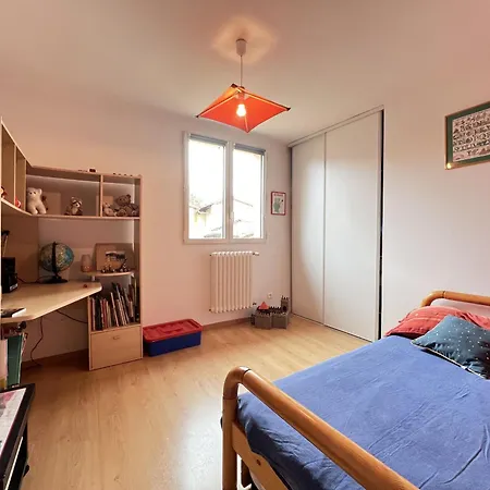 Dom wakacyjny La Douceur - 8p - Maison Familiale Avec Jardin Blagnac