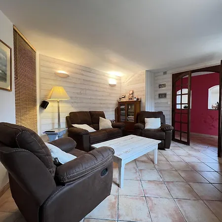 La Douceur - 8p - Maison Familiale Avec Jardin Hébergement de vacances